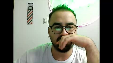 Snapshot of hurtadodirector chatting on April 5, 2026, 5:37 am hurtadodirector online show from April 5, 2026, 5:37 am