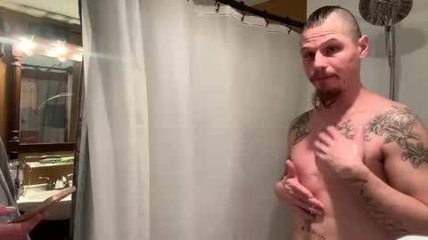 Snapshot of husbandandwife2011 chatting on February 11, 2025, 2:13 pm husbandandwife2011 online show from February 11, 2025, 2:13 pm