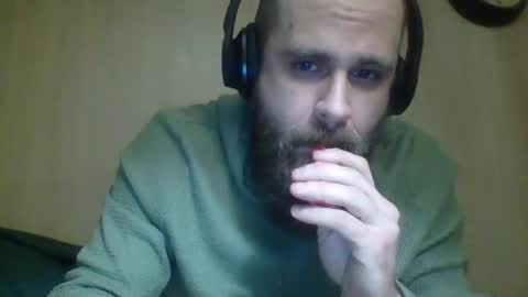 huskygengar22 online show from September 29, 2025, 4:50 am