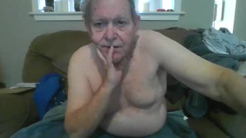 hvl13 online show from December 3, 2025, 5:22 pm