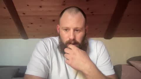 hybride8825 online show from October 11, 2025, 9:52 am