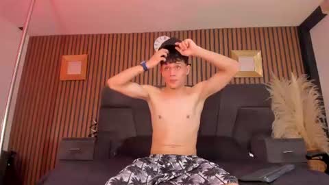 Snapshot of hydan_ chatting on June 15, 2026, 9:06 pm hydan_ online show from June 15, 2026, 9:06 pm