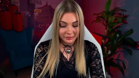 hyileyclark online show from March 10, 2026, 9:25 am