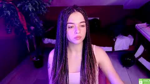 Julia online show from October 29, 2025, 10:44 pm