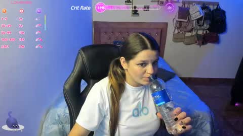 Hello Im Julieta Im 25 years old and I love being here. Thank you for visiting my living room. The only rule is that you hap online show from March 11, 2025, 9:56 am