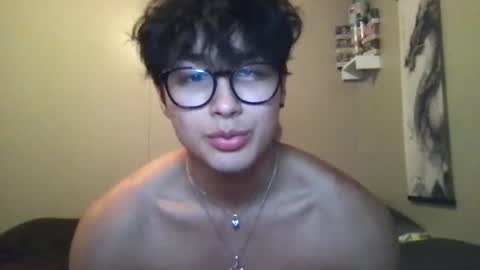 hyunluv online show from October 2, 2025, 6:09 am