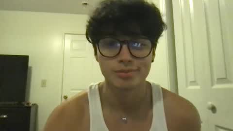 hyunluv online show from October 3, 2025, 3:25 am