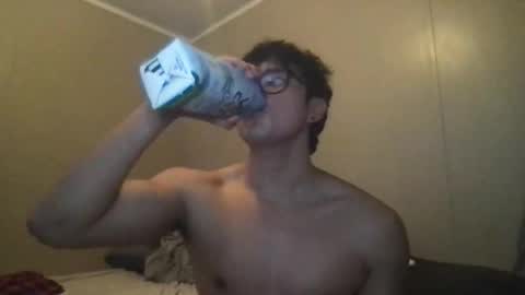 Snapshot of hyunluv chatting on November 6, 2025, 8:37 am hyunluv online show from November 6, 2025, 8:37 am