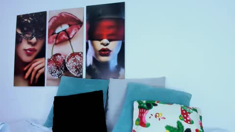 The Dolls online show from November 8, 2025, 7:12 pm