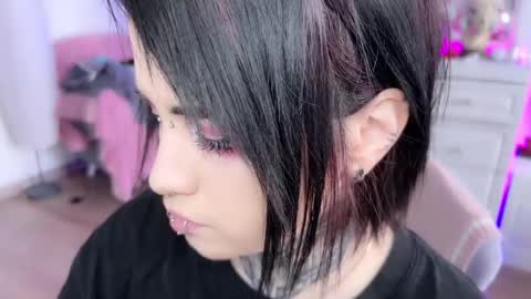 Asya  online show from February 24, 2025, 9:32 am