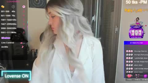 Snapshot of i_esus chatting on January 16, 2026, 2:54 pm Olivia Alafolix- Fr--je parle fr -en online show from January 16, 2026, 2:54 pm