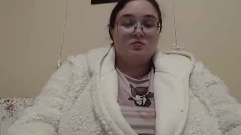 Dominika online show from September 28, 2025, 7:30 pm