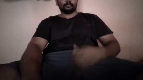 kira..... online show from April 3, 2026, 12:47 pm