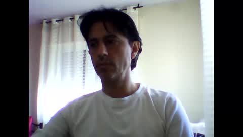 Mario online show from November 18, 2025, 7:46 am