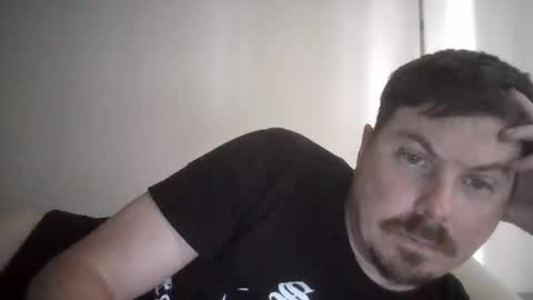 iaguy0587 online show from July 17, 2026, 3:18 pm