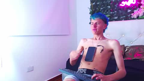 Snapshot of iam_lukas__ chatting on October 10, 2025, 4:55 am iam_lukas__ online show from October 10, 2025, 4:55 am