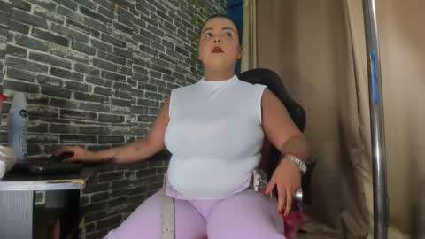 Snapshot of iam_samy chatting on February 16, 2026, 11:17 am Samy online show from February 16, 2026, 11:17 am