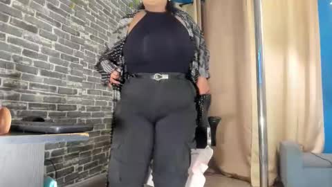 Snapshot of iam_samy chatting on February 25, 2026, 11:31 am Samy online show from February 25, 2026, 11:31 am