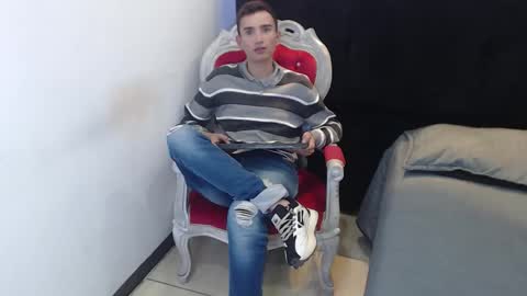 Iam Smith  online show from January 17, 2026, 12:10 pm