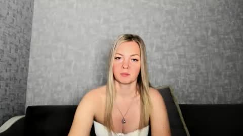 Venus online show from April 27, 2026, 5:11 pm