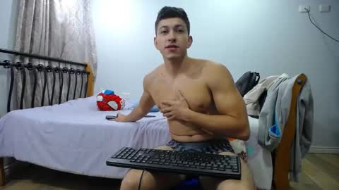 iam_yourbabyprincess_xd online show from February 19, 2025, 9:17 am