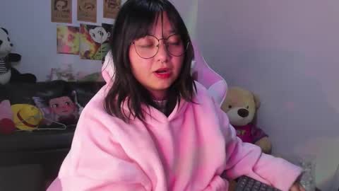 Snapshot of iam_zoechan chatting on November 22, 2025, 2:43 am Zoe 3 online show from November 22, 2025, 2:43 am