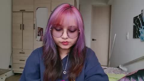 Zoe 3 online show from June 15, 2026, 2:30 pm