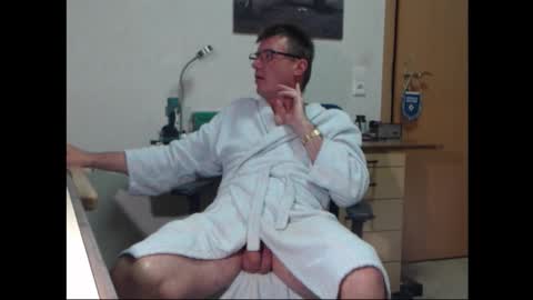 Snapshot of iamachim chatting on September 30, 2025, 6:57 pm iamachim online show from September 30, 2025, 6:57 pm