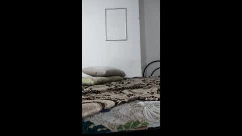 Blue online show from March 27, 2026, 3:34 pm