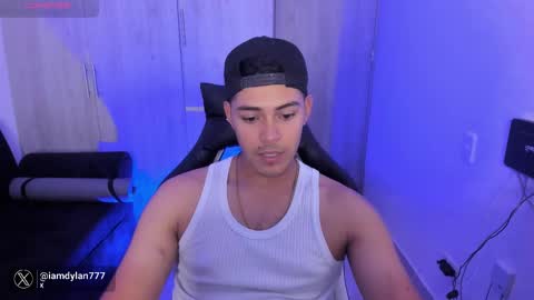 Dylan  independent model  online show from February 17, 2025, 11:09 pm