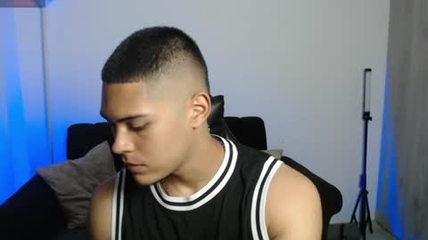 Dylan  independent model  online show from July 7, 2026, 4:04 am