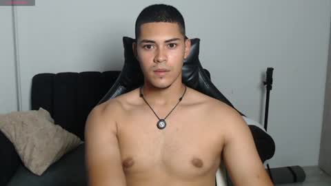 Dylan  independent model  online show from July 14, 2026, 1:19 am