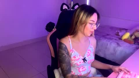 Giselle online show from September 13, 2025, 6:46 am