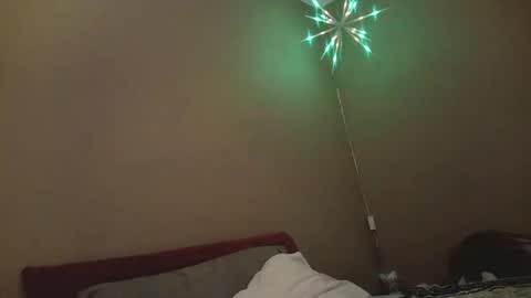 iamhereandnow online show from October 10, 2025, 4:22 am