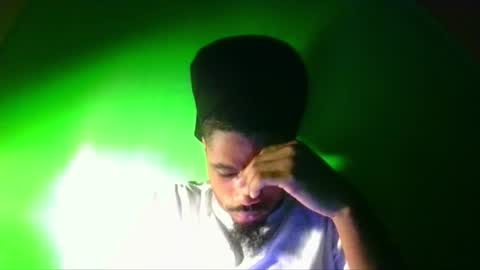 iamjohnny4u online show from November 24, 2025, 1:49 am