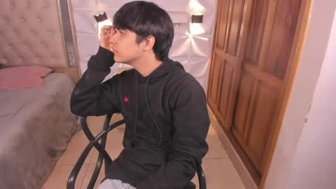 iamjuanjoc online show from April 24, 2026, 3:20 am