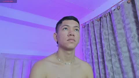 Juliiiiian online show from January 14, 2025, 11:20 am