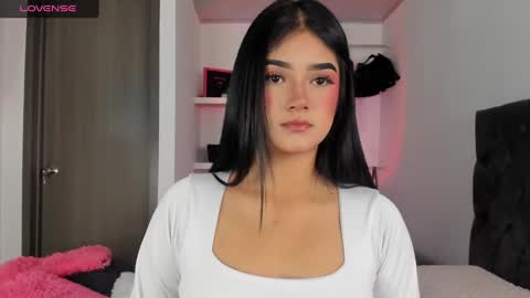 Snapshot of iamjulietaa chatting on February 21, 2025, 3:34 am    online show from February 21, 2025, 3:34 am