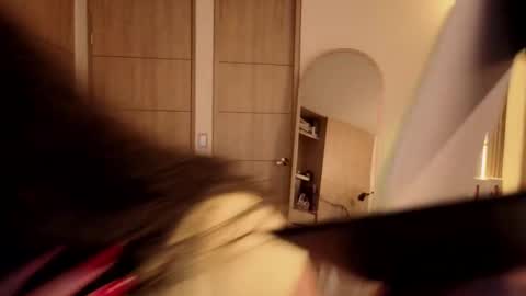 Snapshot of iamnyxy_ chatting on February 10, 2026, 12:04 am Nyxy online show from February 10, 2026, 12:04 am