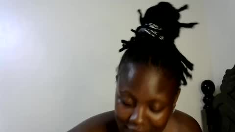 iampolca online show from January 18, 2025, 4:31 pm