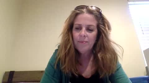 Snapshot of iampoppyy chatting on November 11, 2025, 2:17 pm iampoppyy online show from November 11, 2025, 2:17 pm