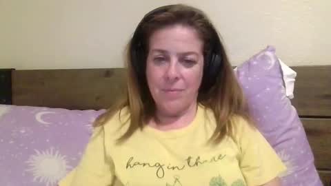 Snapshot of iampoppyy chatting on November 17, 2025, 11:21 pm iampoppyy online show from November 17, 2025, 11:21 pm