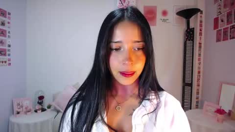 Camila online show from April 26, 2026, 3:48 am
