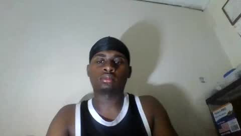 iamryan995442 online show from May 10, 2026, 6:02 pm