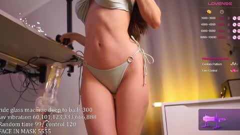 Snapshot of iamsavagegirl chatting on February 1, 2025, 7:44 pm Yana online show from February 1, 2025, 7:44 pm