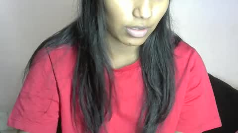 iamHotTaara online show from December 26, 2024, 2:27 pm
