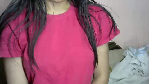 iamHotTaara online show from January 9, 2025, 7:08 pm