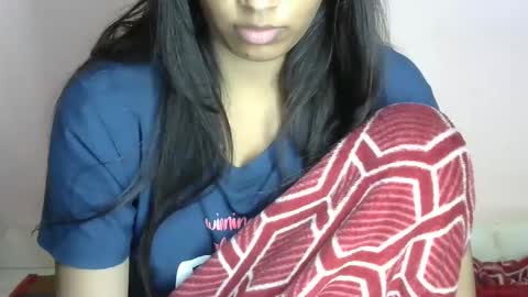 iamHotTaara online show from January 29, 2025, 6:39 pm