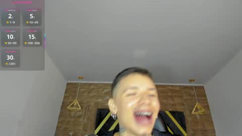 Snapshot of ian_castillo_ chatting on April 13, 2026, 11:16 am IAN CASTILLO online show from April 13, 2026, 11:16 am