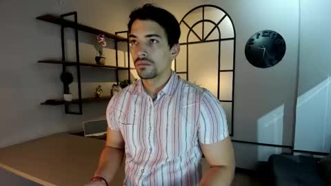 Snapshot of ian_davis chatting on September 26, 2025, 11:36 am Ian Davis online show from September 26, 2025, 11:36 am